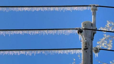 FrostyFencepost_16x9_shutterstock