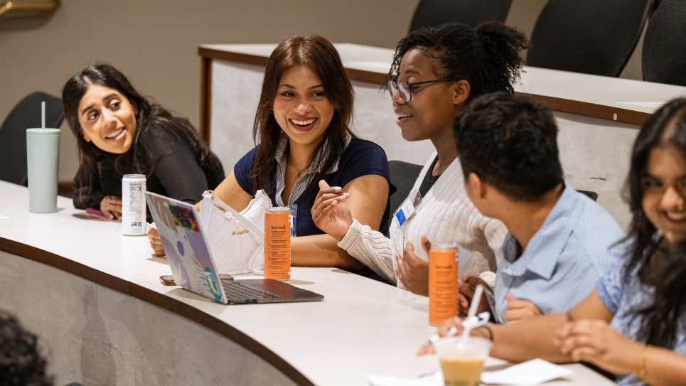 Image of students collaborating 