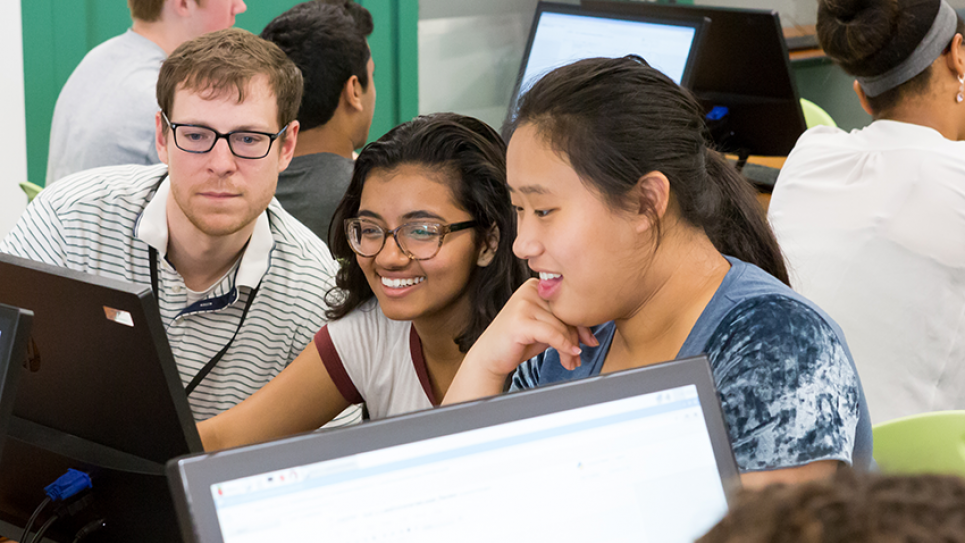 Students practice new skills taught in the 2017 coding camp. Participants explored how Argonne scientists use computers in diverse disciplines and were introduced to up-to-date programming tools. (Image by Argonne National Laboratory.)